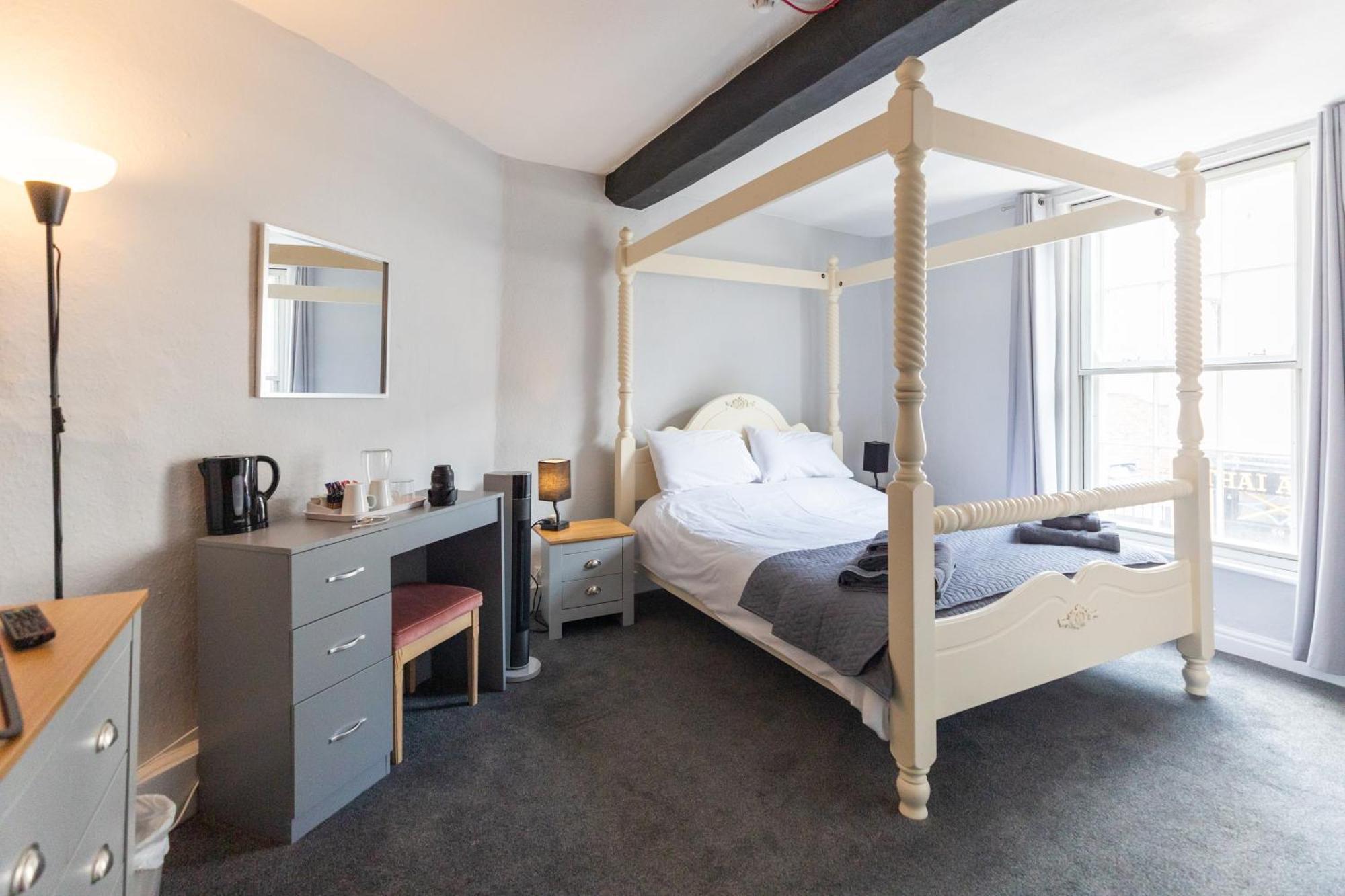 The Court Hotel Bridgnorth Bagian luar foto