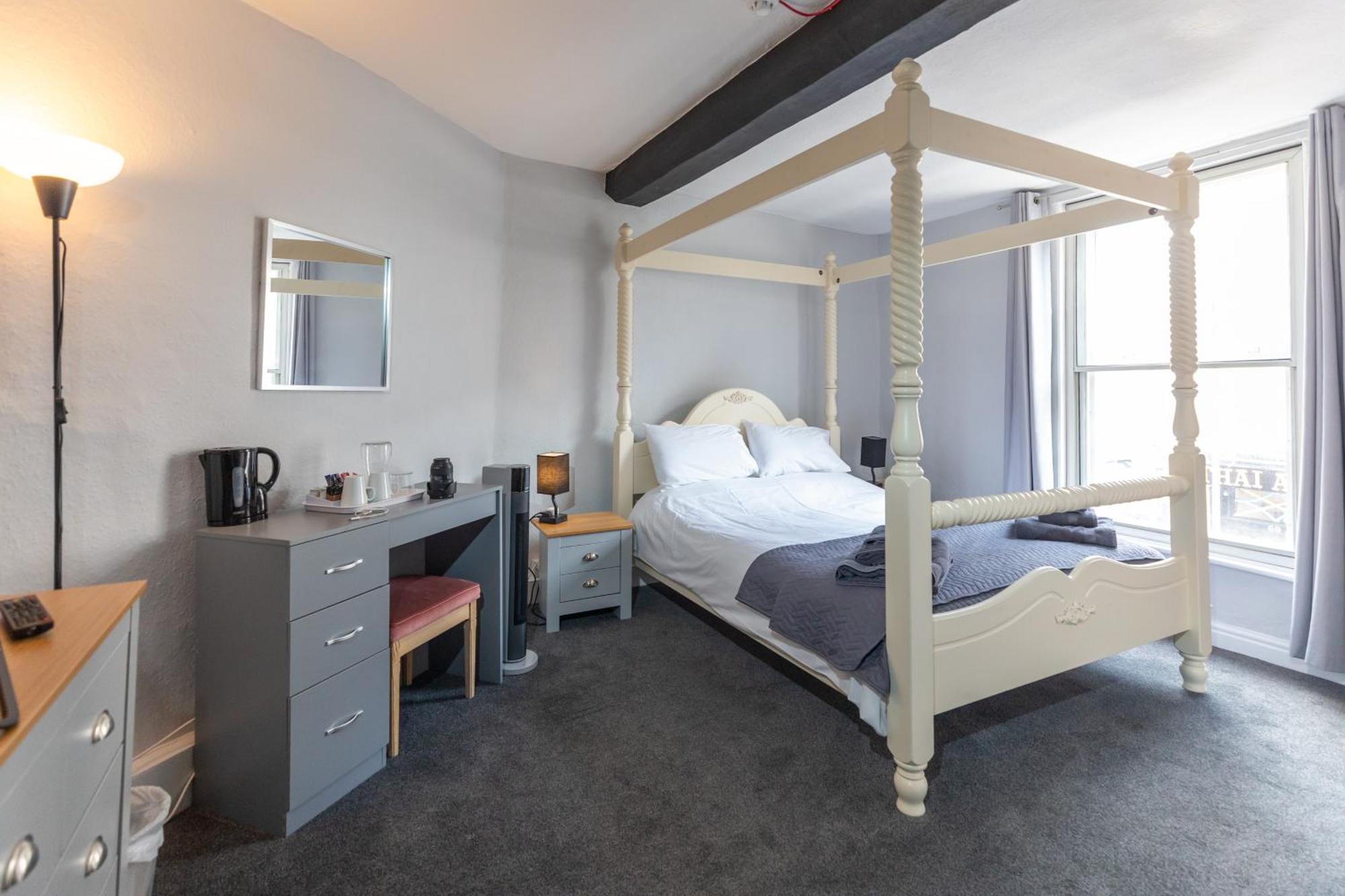 The Court Hotel Bridgnorth Bagian luar foto