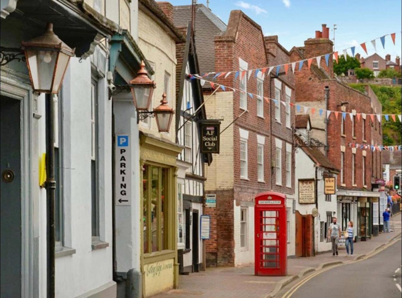 The Court Hotel Bridgnorth Bagian luar foto